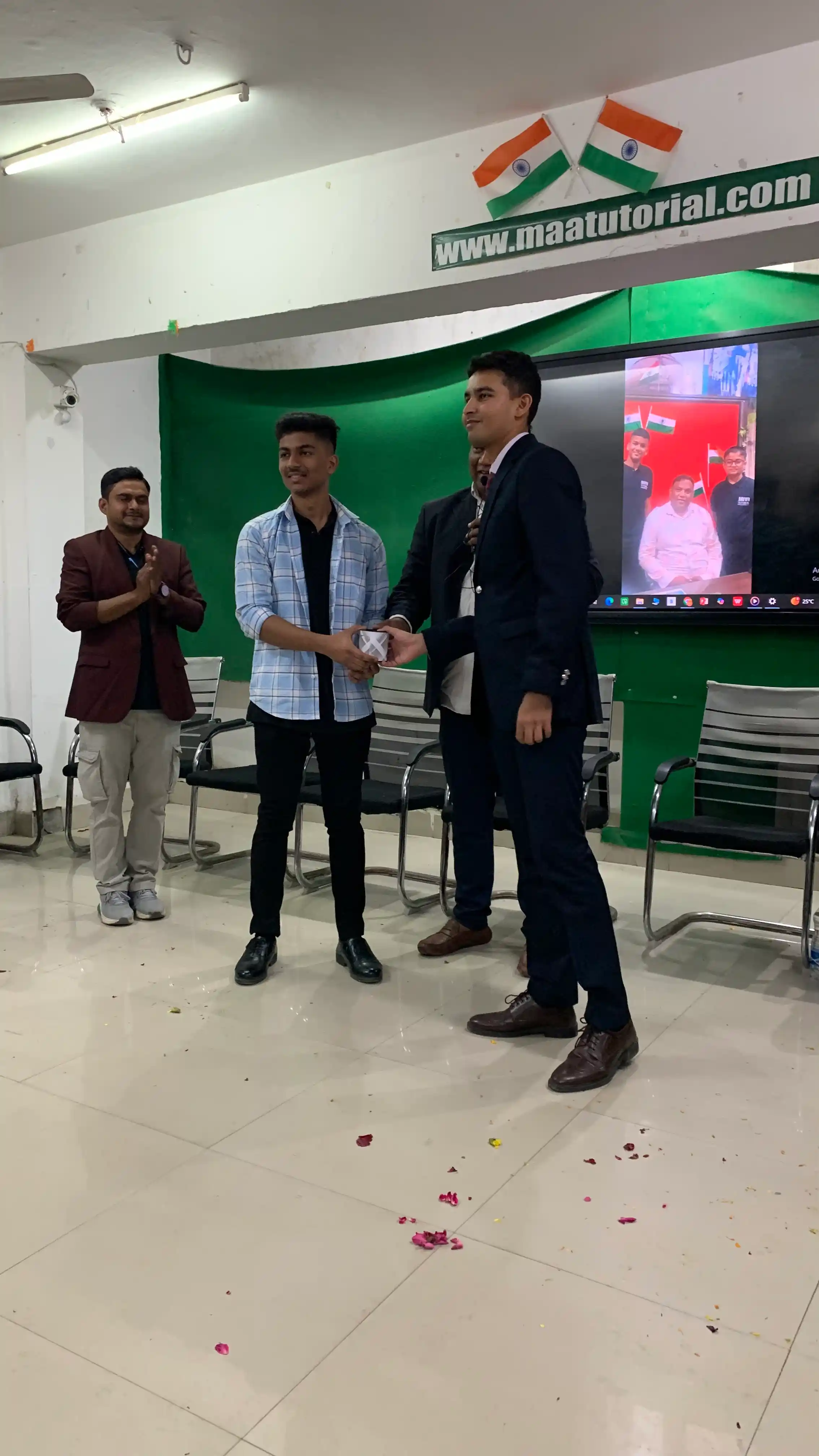 Spacious smart classroom